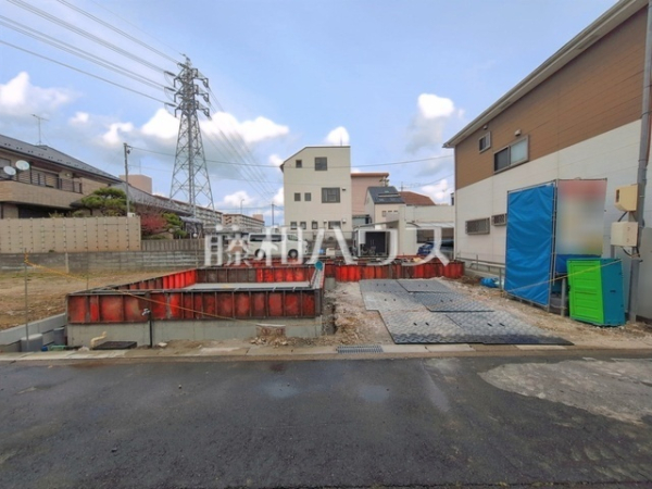 接道状況および現場風景 【名古屋市北区西味鋺3丁目】 接道状況および現場風景 【名古屋市北区西味鋺3丁目】