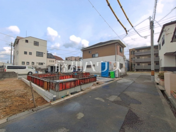 接道状況および現場風景 【名古屋市北区西味鋺3丁目】 接道状況および現場風景 【名古屋市北区西味鋺3丁目】