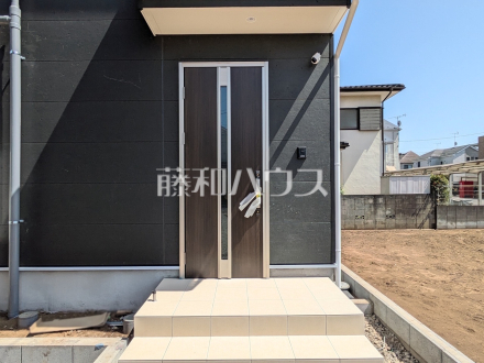 1号棟 玄関 【国分寺市東戸倉1丁目】/撮影日2026/05/18