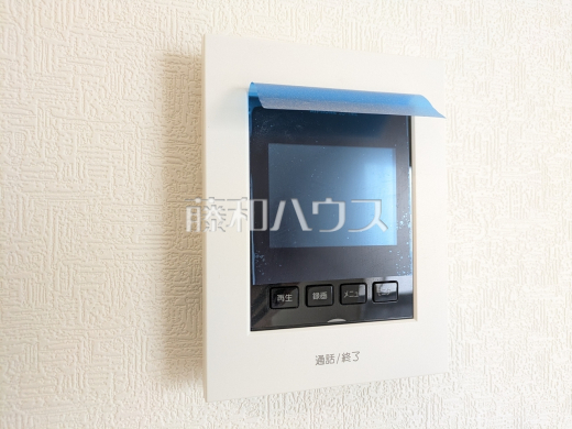 3号棟 TVモニター付インターフォン 【国分寺市東戸倉1丁目】 訪問者がひと目でわかるTVモニター付インターフォン