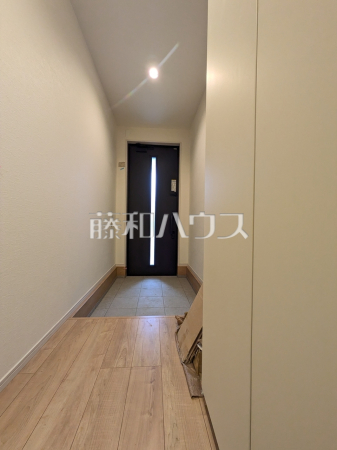 4号棟 玄関ホール 【杉並区下井草4丁目】 4号棟 玄関ホール 【杉並区下井草4丁目】