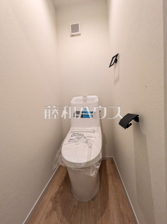 4号棟 トイレ 【杉並区下井草4丁目】 4号棟 トイレ 【杉並区下井草4丁目】