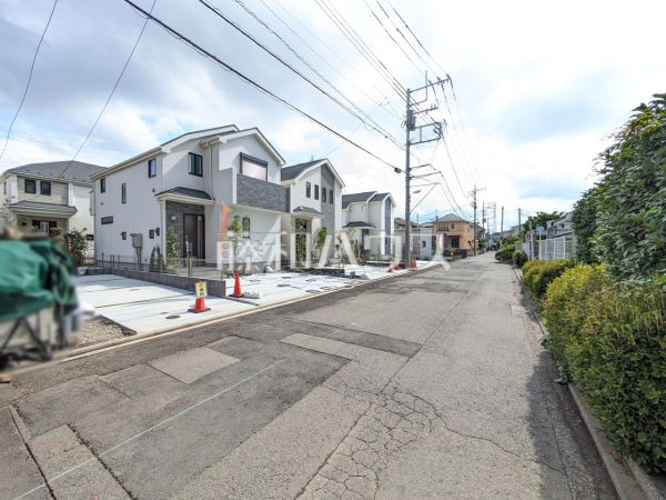 接道状況および現場風景 【小金井市前原町4丁目】 接道状況および現場風景 【小金井市前原町4丁目】