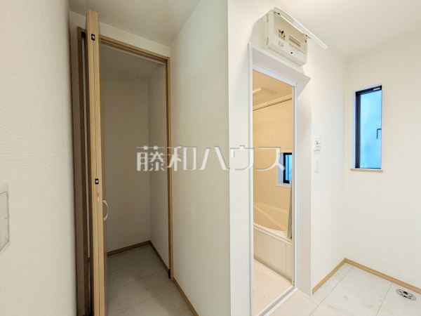 J号棟 洗面室 【小金井市前原町4丁目】 J号棟 洗面室 【小金井市前原町4丁目】