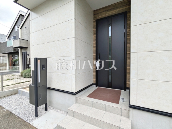 玄関 【三鷹市井口5丁目】 玄関 【三鷹市井口5丁目】