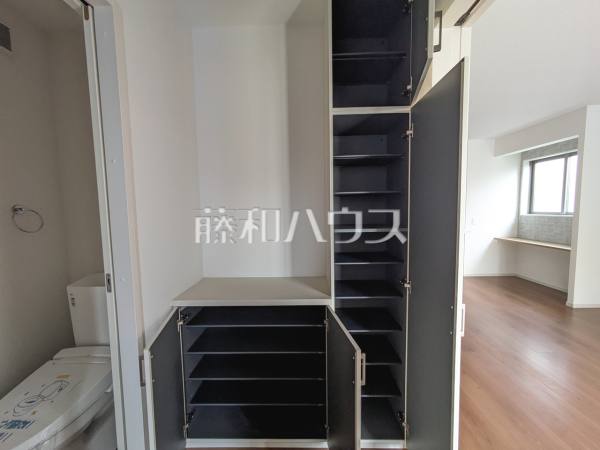 玄関収納 【名古屋市守山区鳥羽見2丁目】 玄関収納 【名古屋市守山区鳥羽見2丁目】