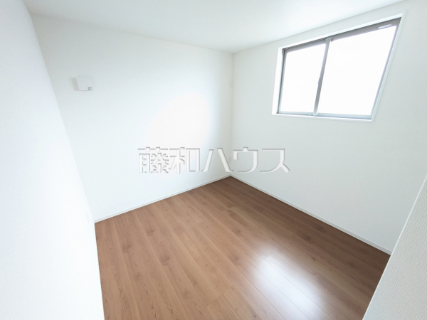 居室 【名古屋市守山区鳥羽見2丁目】 居室 【名古屋市守山区鳥羽見2丁目】