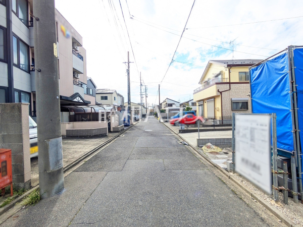 接道状況および現場風景 【名古屋市守山区鳥羽見2丁目】 接道状況および現場風景 【名古屋市守山区鳥羽見2丁目】