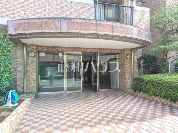 エントランス 【朝日パリオ西武柳沢】 エントランス 【朝日パリオ西武柳沢】