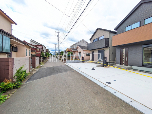接道状況および現場風景 【武蔵村山市三ツ藤1丁目】 接道状況および現場風景 【武蔵村山市三ツ藤1丁目】
