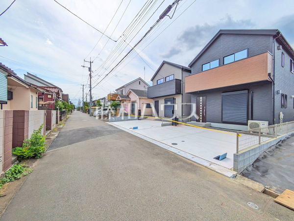 接道状況および現場風景 【武蔵村山市三ツ藤1丁目】 接道状況および現場風景 【武蔵村山市三ツ藤1丁目】