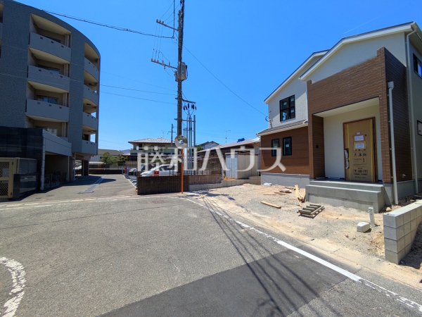 接道状況および現場風景 【春日市須玖南5丁目】 接道状況および現場風景 【春日市須玖南5丁目】