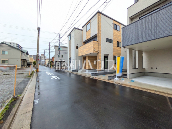 接道状況および現場風景 【川口市西青木2丁目】 接道状況および現場風景 【川口市西青木2丁目】