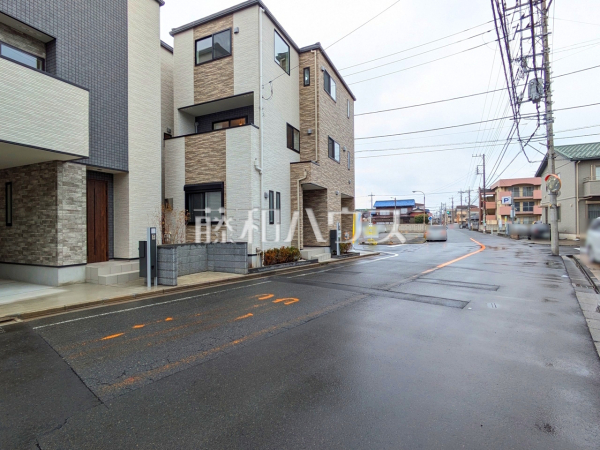 接道状況および現場風景 【川口市西青木2丁目】 接道状況および現場風景 【川口市西青木2丁目】