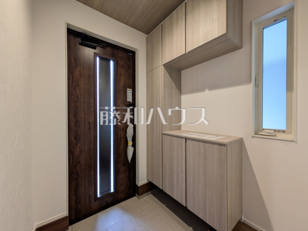 5号棟 玄関 【川口市西青木2丁目】 5号棟 玄関 【川口市西青木2丁目】