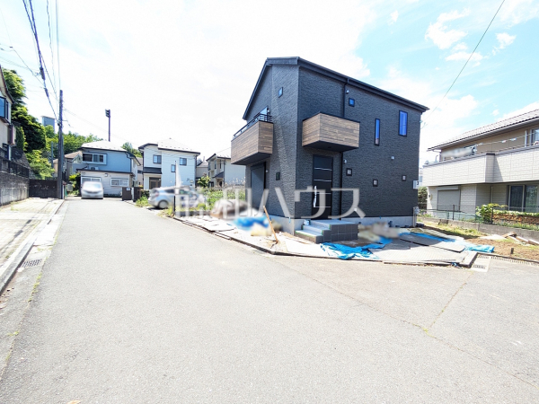 接道状況および現場風景 【八王子市上柚木】 接道状況および現場風景 【八王子市上柚木】