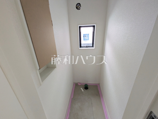 1号棟 トイレ(施工中) 【福岡市城南区樋井川2丁目】