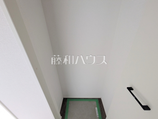 1号棟 収納(施工中) 【福岡市城南区樋井川2丁目】