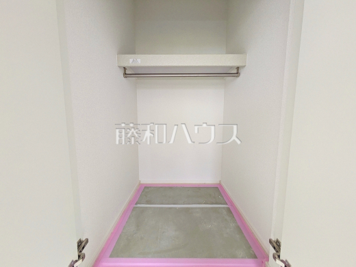 2号棟 収納(施工中) 【福岡市城南区樋井川2丁目】
