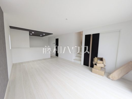 2号棟 リビング 【福岡市城南区樋井川2丁目】