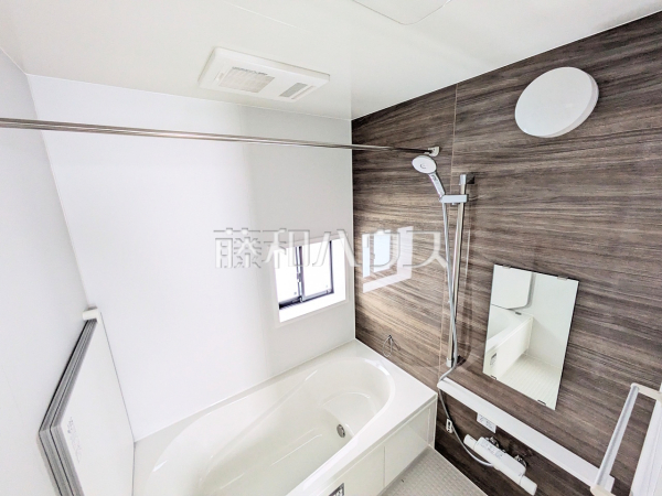 A号棟 浴室 【与那原町字与那原】 A号棟 浴室 【与那原町字与那原】