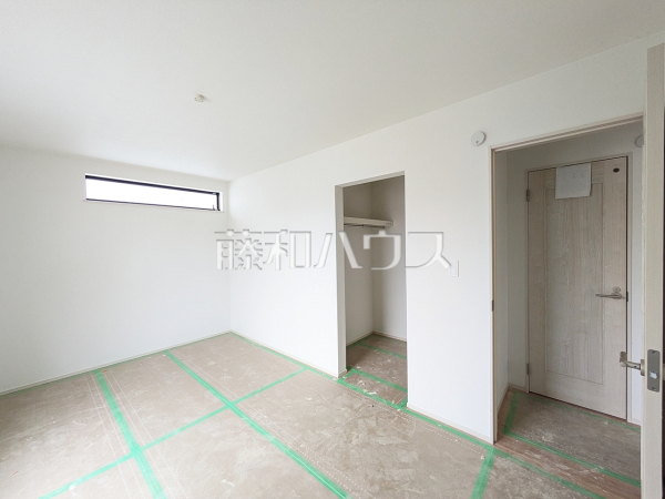 B号棟 居室(施工中) 【与那原町字与那原】 B号棟 居室(施工中) 【与那原町字与那原】