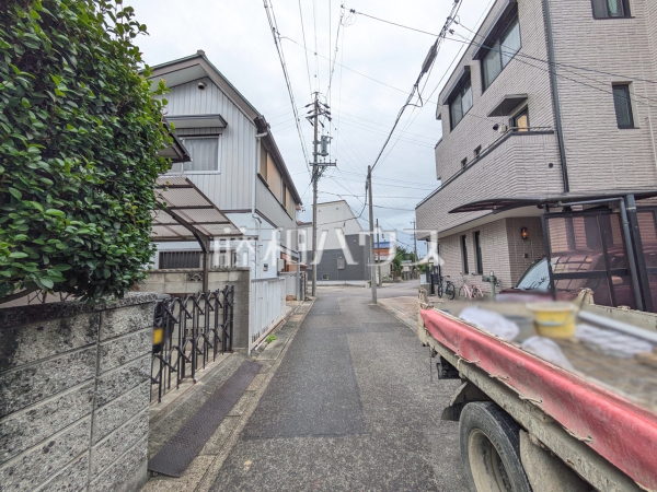 接道状況および現場風景 【春日井市大手田酉町3丁目】 接道状況および現場風景 【春日井市大手田酉町3丁目】