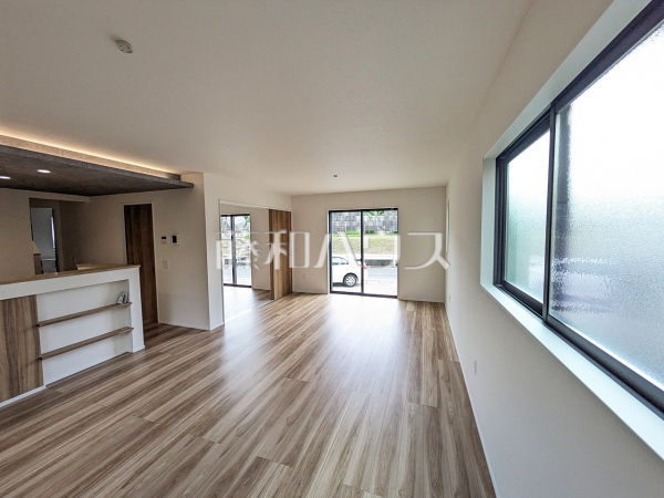 リビング 【糟屋郡志免町志免1丁目】 リビング 【糟屋郡志免町志免1丁目】