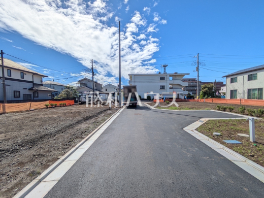 接道状況および現場風景 【日野市神明1丁目】