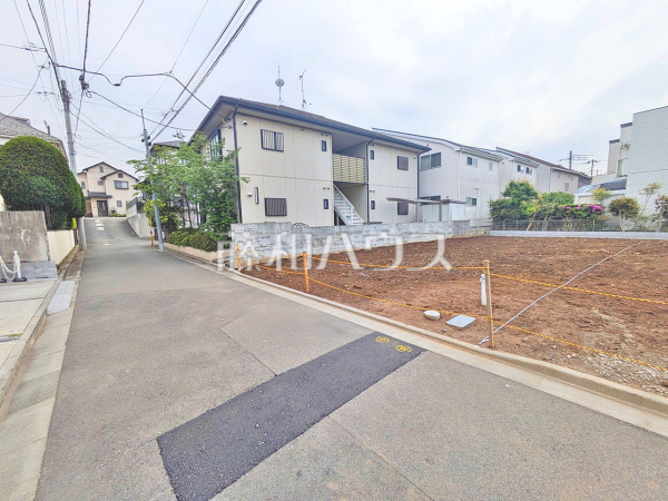 接道状況および現場風景 【小平市花小金井5丁目】 接道状況および現場風景 【小平市花小金井5丁目】