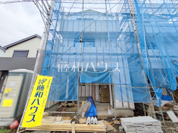 ≪E号棟 外観≫2・3階にバルコニーを設けたプラン。南向きバルコニーでお洗濯物もよく乾きます。【府中市西府町3丁目】 ≪E号棟 外観≫2・3階にバルコニーを設けたプラン。南向きバルコニーでお洗濯物もよく乾きます。【府中市西府町3丁目】