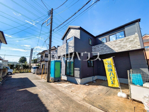 ≪接道状況≫順調に工事が進んでいます。実際の街並みの様子が段々見えて参りました。ぜひ実際に現地をご見学下さいませ。 【府中市多磨町2丁目】 ≪接道状況≫順調に工事が進んでいます。実際の街並みの様子が段々見えて参りました。ぜひ実際に現地をご見学下さいませ。 【府中市多磨町2丁目】