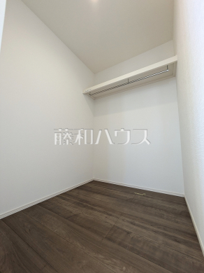 G号棟 ウォークインクローゼット 【府中市西府町3丁目】