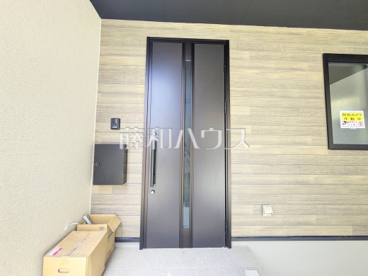 1号棟 玄関 【福岡市博多区那珂1丁目】