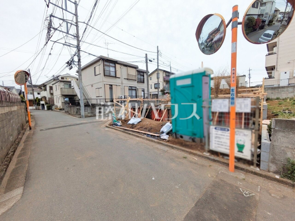 接道状況および現場風景 【西東京市東町4丁目】 接道状況および現場風景 【西東京市東町4丁目】