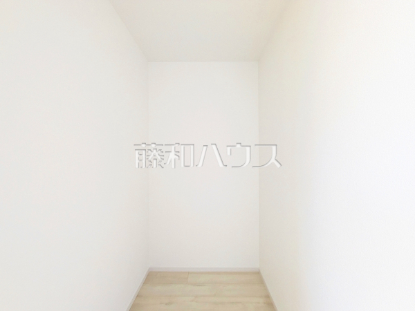 2号棟 ウォークインクローゼット 【福岡市博多区南本町1丁目】 2号棟 ウォークインクローゼット 【福岡市博多区南本町1丁目】