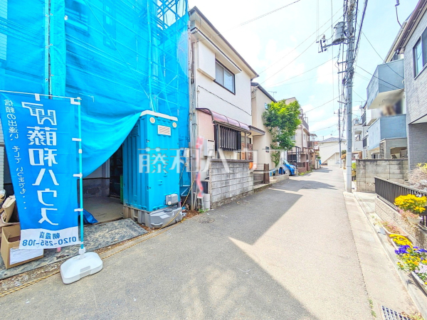一戸建ての多いエリアのため、静かで落ち着いた雰囲気の街並みです。 【板橋区赤塚新町1丁目】 一戸建ての多いエリアのため、静かで落ち着いた雰囲気の街並みです。 【板橋区赤塚新町1丁目】