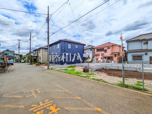 接道状況および現場風景 【武蔵村山市残堀5丁目】 接道状況および現場風景 【武蔵村山市残堀5丁目】