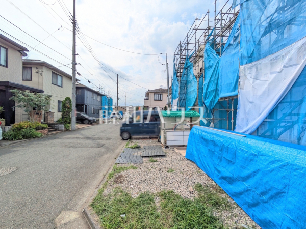 接道状況および現場風景 【武蔵村山市残堀5丁目】 接道状況および現場風景 【武蔵村山市残堀5丁目】