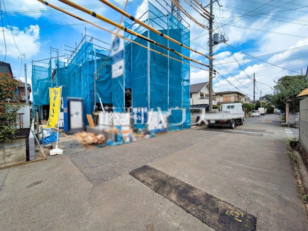 現場風景 【東久留米市前沢5丁目】 周辺環境はもちろん、日当たりや設備仕様など、実際に行ってみないと分からないことも多くございます。営業担当がご案内いたしますので、お気軽にお問い合わせください。 現場風景 【東久留米市前沢5丁目】 周辺環境はもちろん、日当たりや設備仕様など、実際に行ってみないと分からないことも多くございます。営業担当がご案内いたしますので、お気軽にお問い合わせください。