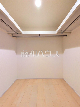 3号棟 ウォークインクローゼット 【東久留米市前沢5丁目】 3号棟 ウォークインクローゼット 【東久留米市前沢5丁目】