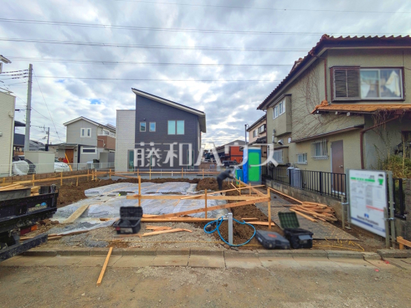 外観 【所沢市大字上安松】
戸建住宅が立ち並ぶ住宅地。静かな時間の流れ。ゆっくりと傾きを変えていく陽の光が清楚な家々を色鮮やかに演出してくれます。 外観 【所沢市大字上安松】
戸建住宅が立ち並ぶ住宅地。静かな時間の流れ。ゆっくりと傾きを変えていく陽の光が清楚な家々を色鮮やかに演出してくれます。