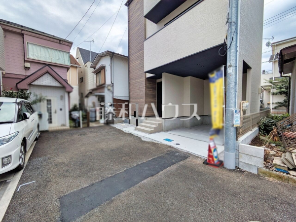 接道状況および現場風景 【所沢市大字北秋津】 接道状況および現場風景 【所沢市大字北秋津】