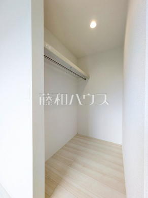 2号棟 ウォークインクローゼット 【新座市石神3丁目】
