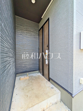 2号棟 玄関 【新座市石神3丁目】