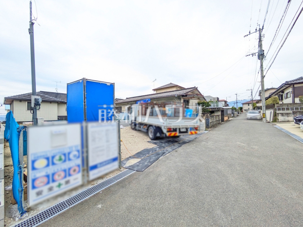 接道状況および現場風景 【糟屋郡志免町桜丘3丁目】 接道状況および現場風景 【糟屋郡志免町桜丘3丁目】