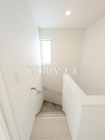 1号棟 階段 【うるま市与那城屋慶名】 1号棟 階段 【うるま市与那城屋慶名】