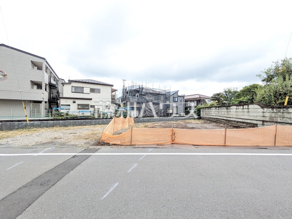 外観 並列2台駐車可能なカースペース(車種による) 【東村山市諏訪町2丁目】 外観 並列2台駐車可能なカースペース(車種による) 【東村山市諏訪町2丁目】