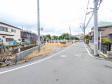 接道状況および現場風景 運転、駐車が苦手な方にも嬉しい前面道路約6m! 【東村山市諏訪町2丁目】 接道状況および現場風景 運転、駐車が苦手な方にも嬉しい前面道路約6m! 【東村山市諏訪町2丁目】