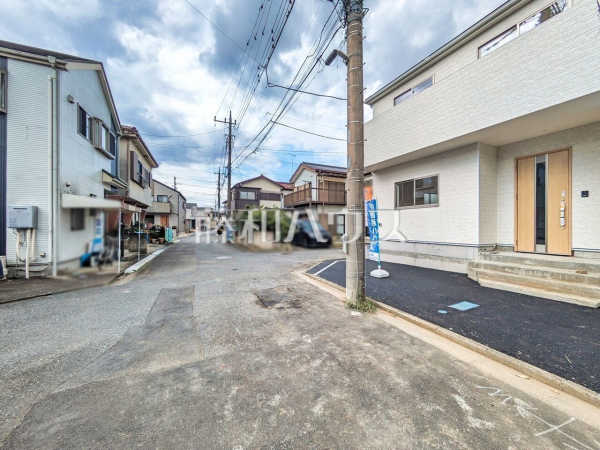 接道状況および現場風景 【志木市中宗岡2丁目】 接道状況および現場風景 【志木市中宗岡2丁目】